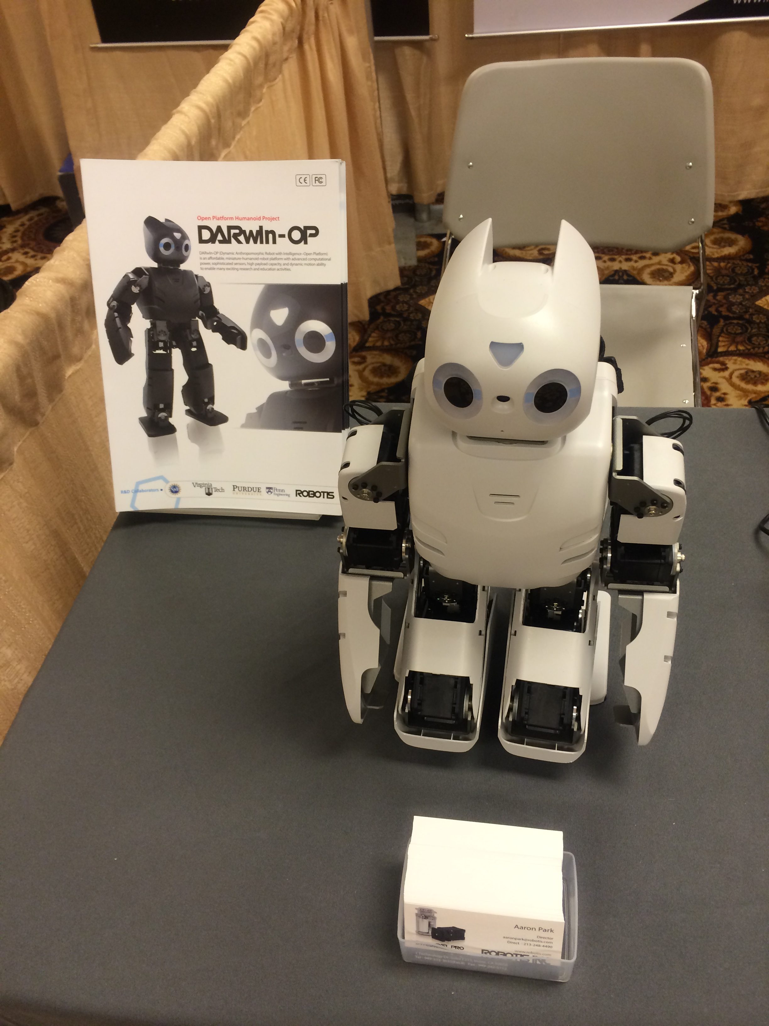 Darwin Robot